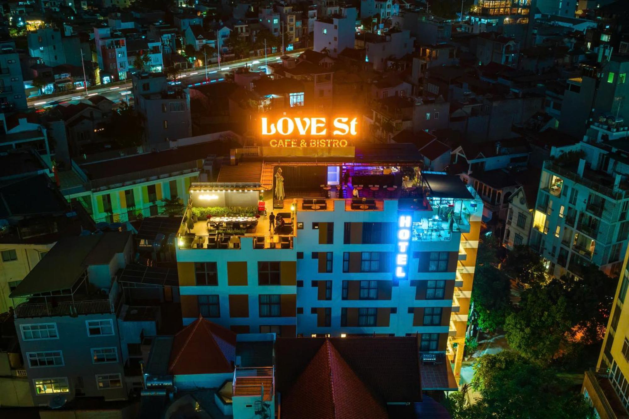 Love St - Hanoi Hotel מראה חיצוני תמונה