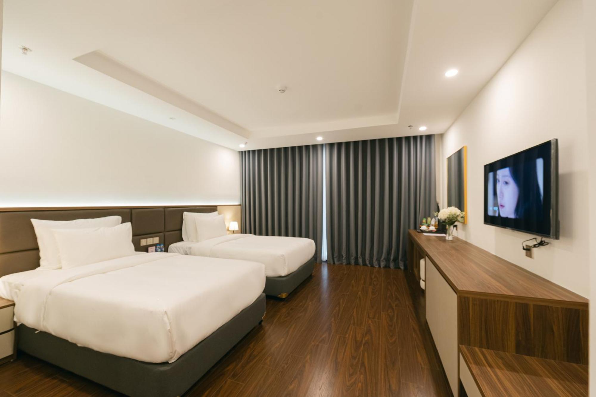 Love St - Hanoi Hotel מראה חיצוני תמונה